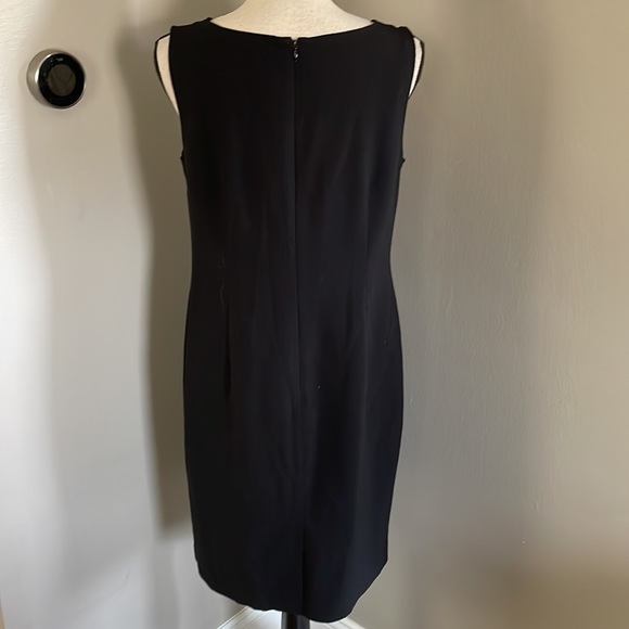 212 Collection clasaic black dress - Picture 4 of 7